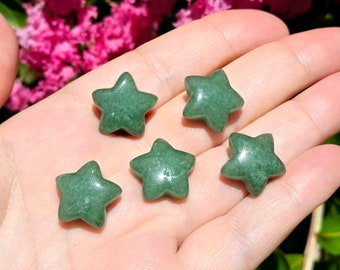 Green Strawberry Quartz Mini Star, Crystal Healing (18mm)