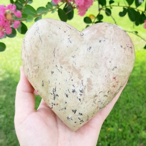 Soapstone Heart | Soapstone Crystal | Soapstone Carving | Crystal Heart | Heart Crystal | Wedding Gift | Birthday Gift | Crystal Home Decor
