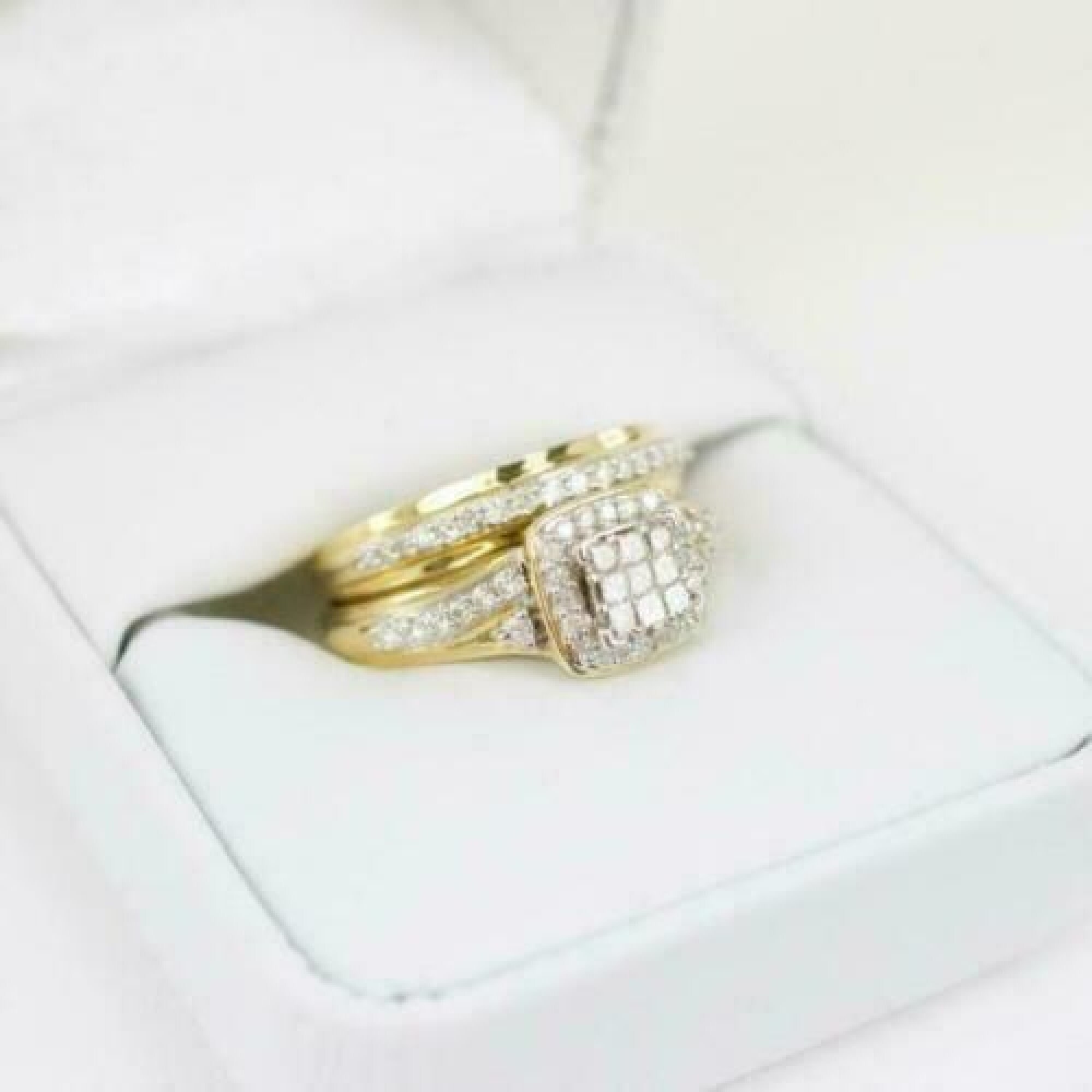 Sterns his and hers outlet wedding sets
