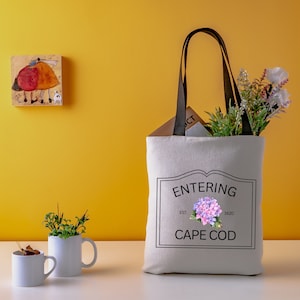 Entering Cape Cod Hydrangea Tote Bag - Cute Reusable Grocery and Market Bag, Cape Cod Gift, Everyday Yoga Bag, Cute Travel Bag