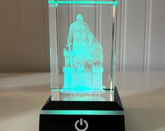 3D Holographic Knight Crystal Photo Cube With Light Up LED Base