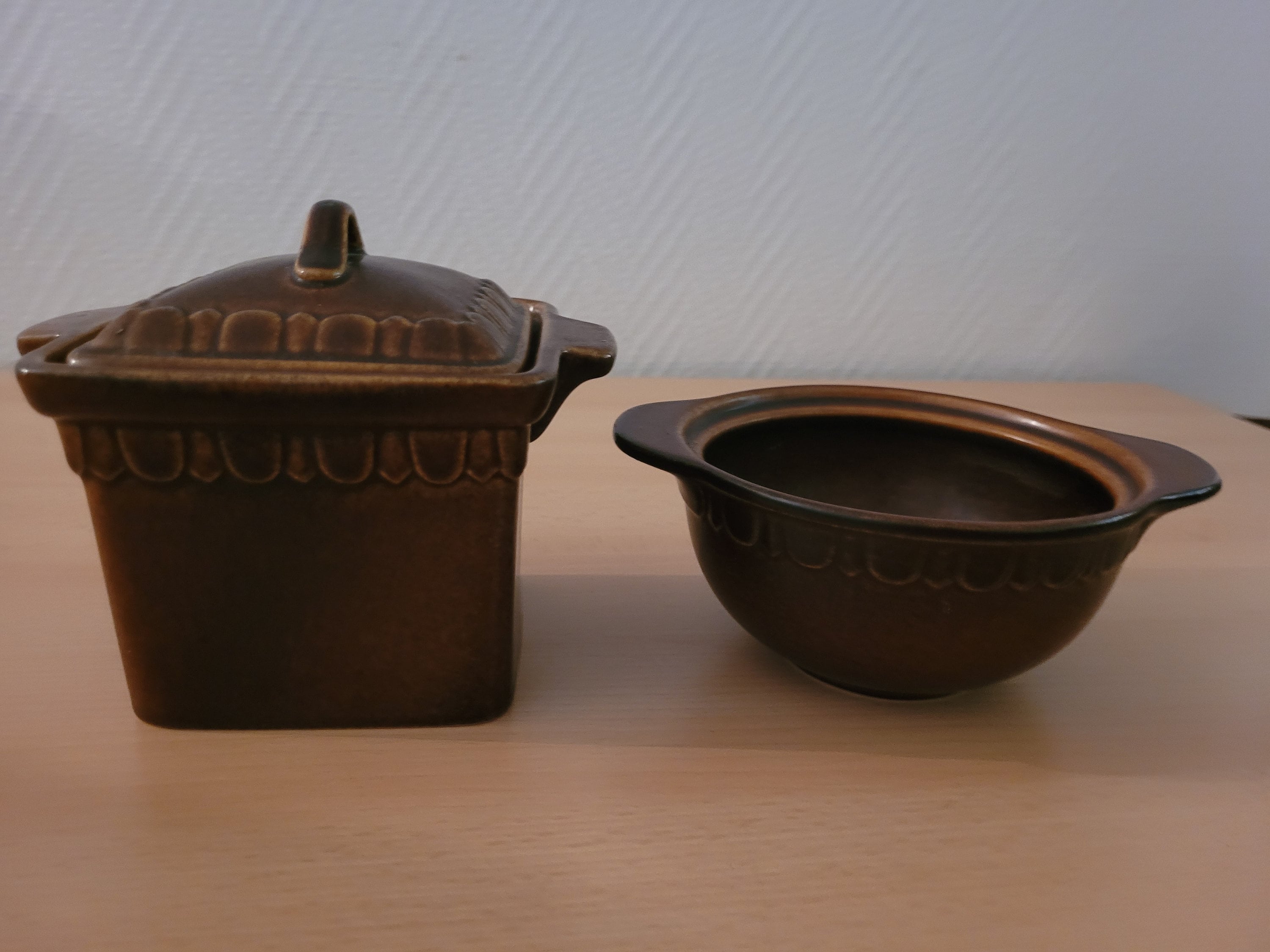 Lot de Deux Bols Porcelaine Friesland, Allemagne