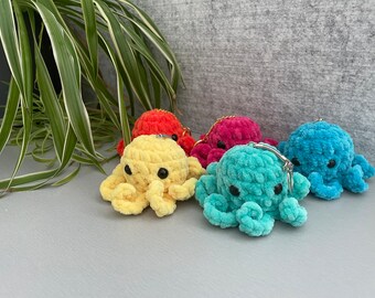 Octopus keychain