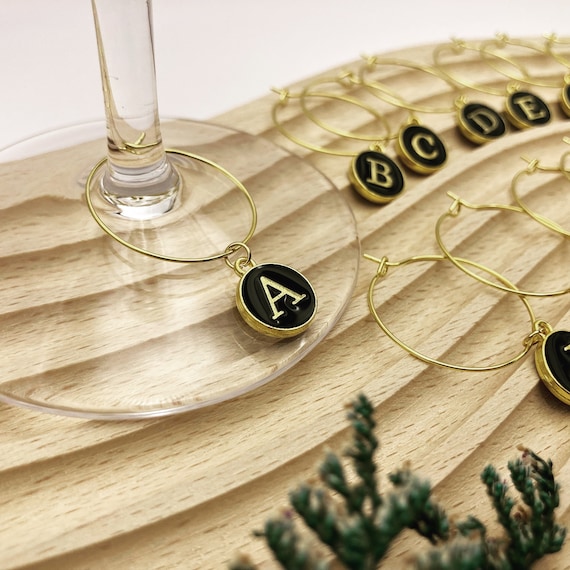 26 pcs Alphabet Wine Charms (Black/or/White) 26 letters