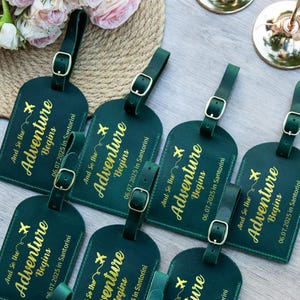 Étiquettes à bagage pour cadeaux de mariage en gros, cadeau de mariage personnalisé pour demoiselle d'honneur, et ainsi l'aventure commence, étiquettes de voyage en cuir véritable
