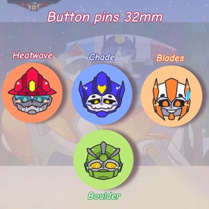 Könnte beinhalten: Knopf-Anstecknadeln mit Charakteren aus Transformers Rescue Bots Academy. Die Anstecknadeln haben einen Durchmesser von 32 mm und umfassen Heatwave, Chade, Blades und Boulder. Jede Anstecknadel hat ein farbenfrohes Cartoon-Design.