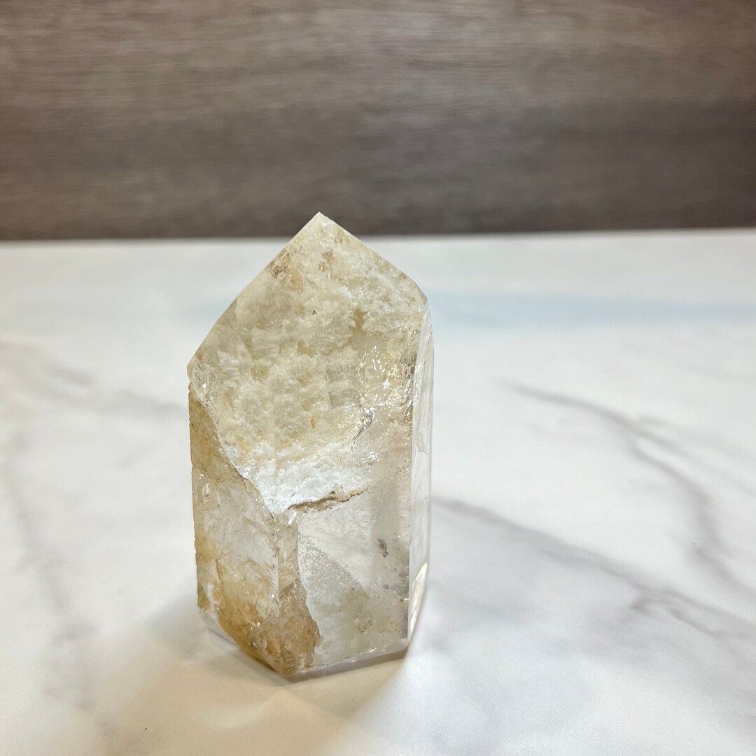 Garden Quartz Tower Freestanding Clear Quartz With Lodolite Garden