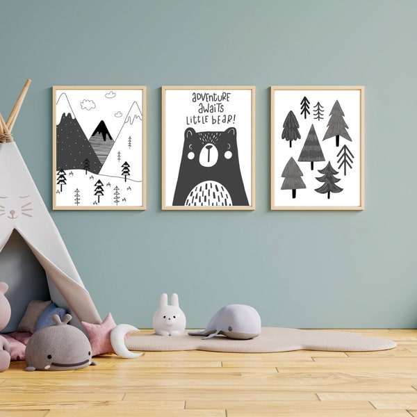 Bear Print Set | IMPRESSION NUMÉRIQUE| Set De 3 | Scandi Nursery Decor | Kids Mountains Wall Art | L’aventure attend les ours | Estampes de pépinières nordiques