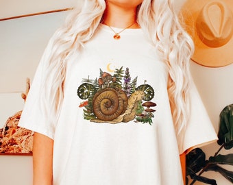 Snail Botanical Cottagecore Shirt, Goblincore Snail and Woodland Creatures Shirt, Trendy Women's Clothing, Gift for Nature Lover
