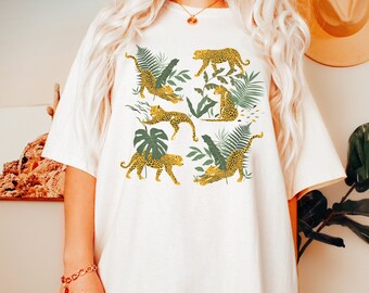 Leopard Graphic Shirt, Leopard Boho Aesthetic Shirt, Wildcat T-Shirt, Nature Lover Leopard Lover Shirt