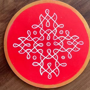 Kolam plates, hand painted on wooden plates, housewarming return gift