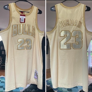 Vintage 1997-98 Premium Gold Michael Jordan Chicago Bulls Basketball Jersey