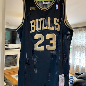 Micheal Jordan Chicago Bulls 1997-1998 Black Gold Authentic Jersey
