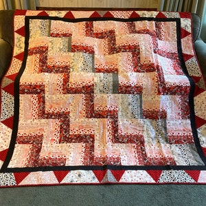 Bold Zig Zag Pattern Handmade Quilt | Log Cabin Pattern Quilt