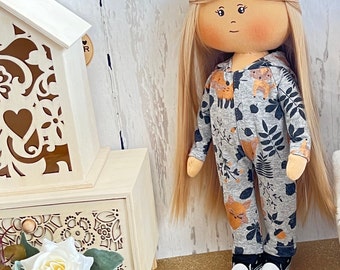 Poupée faite main, poupée aux cheveux blonds, poupée de décoration de chambre d'enfant, poupée en pyjama lapin