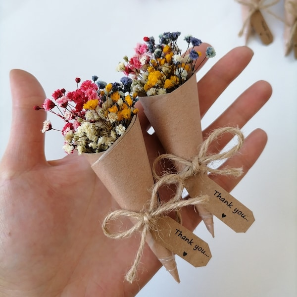 Colorful dried flower bouquet favor mini,Boho bouquet favor mini,Magnet favors,wedding favors,bouquet favor for guests,Rustic wedding favors