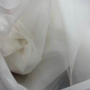 100% silk organza ivory great fabrics for dress jacket skirt and much more made in Italy