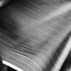 Designer 100% wool suiting super 120 suiting fabrics great for suit jacket pants skirt and much more made in Italy