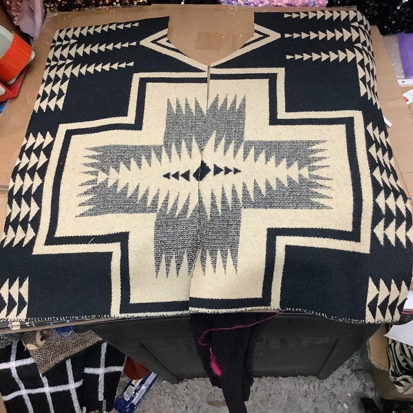 American Indian aztec Navajo wool per cut per pound great for bags pillow  cases and much more use made in Italy