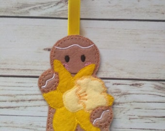 Gingerbread Man with Daffodil