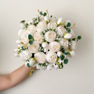 Ivory & greenery bouquet,Wedding bouquet, bridal bridesmaids bouquets ,spring wedding bouquet, bridesmaid bouquet , Artificial Flowers