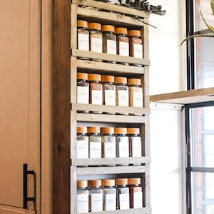 Spice Rack - Spice Shelf - Wall Mounted Wooden Shelf for Kitchen Organization & Pantry - Jar Shelf for Spices and Seasonings Spice Organizer
