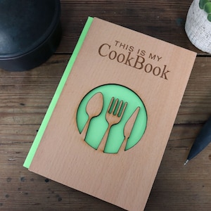 Custom Engraved Wooden Recipe Book – Personalized A5 Cookbook / Kitchen Journal – Handmade Gift for Food Lovers