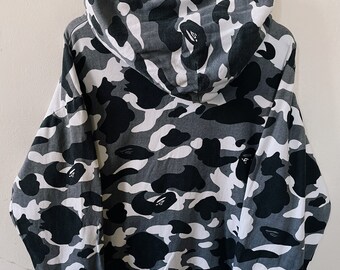 Vintage Y2K Bape A Bathing Ape Snow Camo Hoodie White / Black 