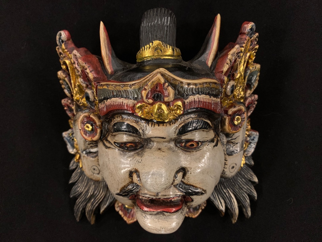 Wall Decor Sculpture, Wood Carving, Hand Carved, Ornament, Housewarming, Home Decor, Wall