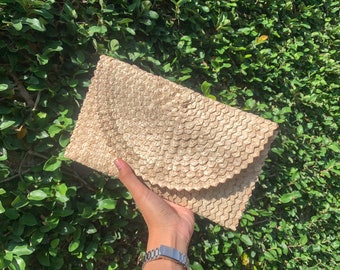 Palm Leaf Clutch Handmade Summer Beach Straw Bag Bali Boho Rattan Bag Woven Bag Purse Wallet Eco-responsible bag