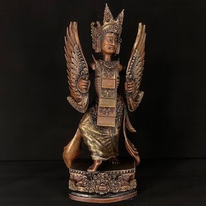 Balinesische Tänzerin, Vintage Bali Legong Tänzerin, Holzstatue, Handschnitzerei, Bali Holzskulptur, Bali Kunst Dekor, Heimgeschenke