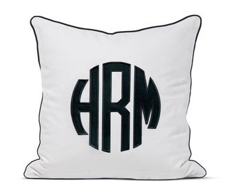 Applique Monogram Pillow Cover, Kids Room Pillow Cover, Personalized Appliqué Cushion Cover, Nursery Pillow Cover, Monogrammed Welt Pillow