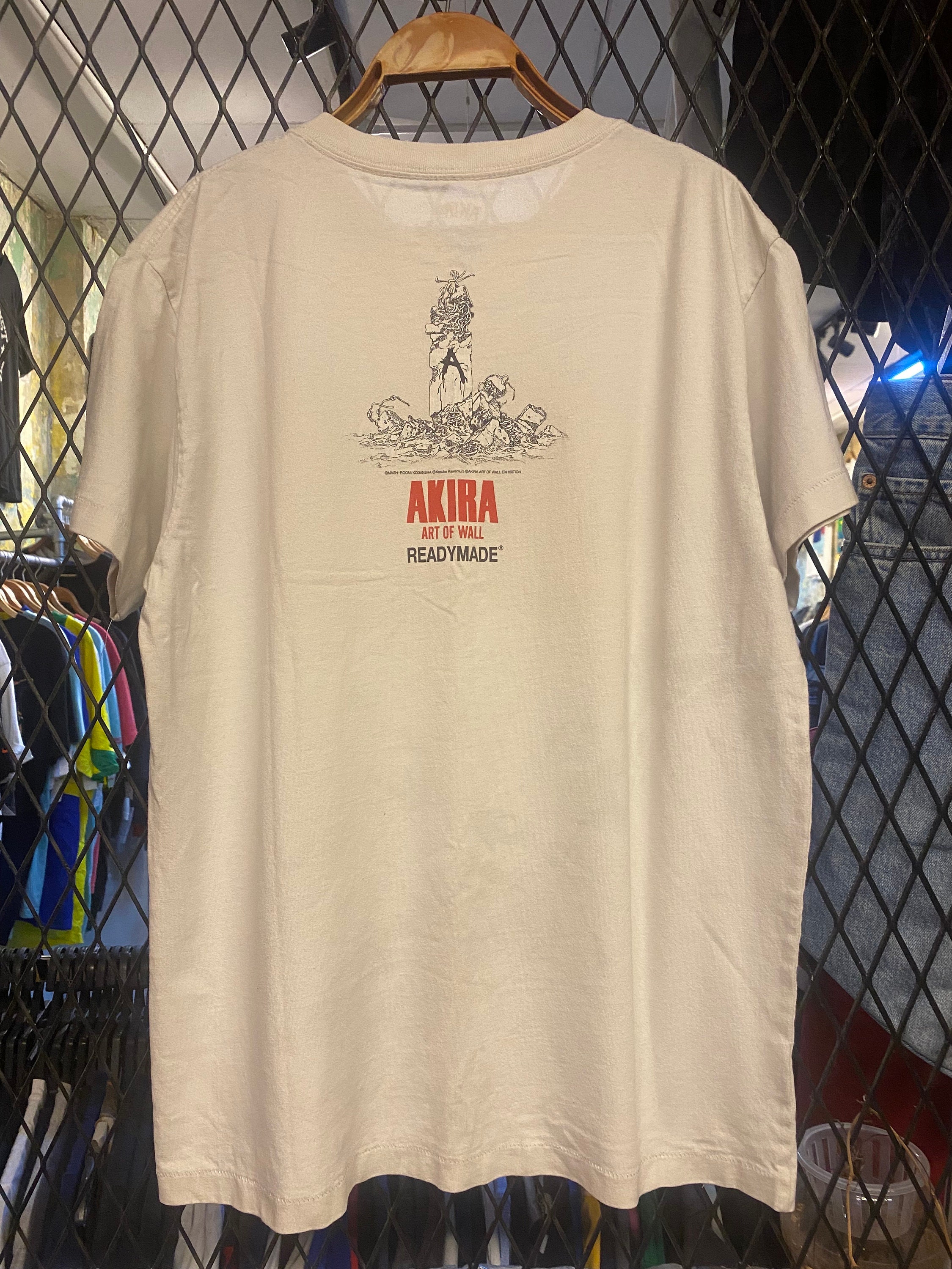 AKIRA ART OF WALL T-SHIRT Mサイズ Rare Akira Art of Wall Exhibition Kosuke Kawamura Art T
