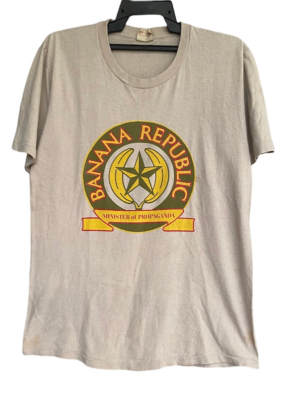 90s Banana Republic Eagle Key 93 Tシャツ Vtg 90s Banana Republic Ripoff Obey Design T Shirt - Etsy