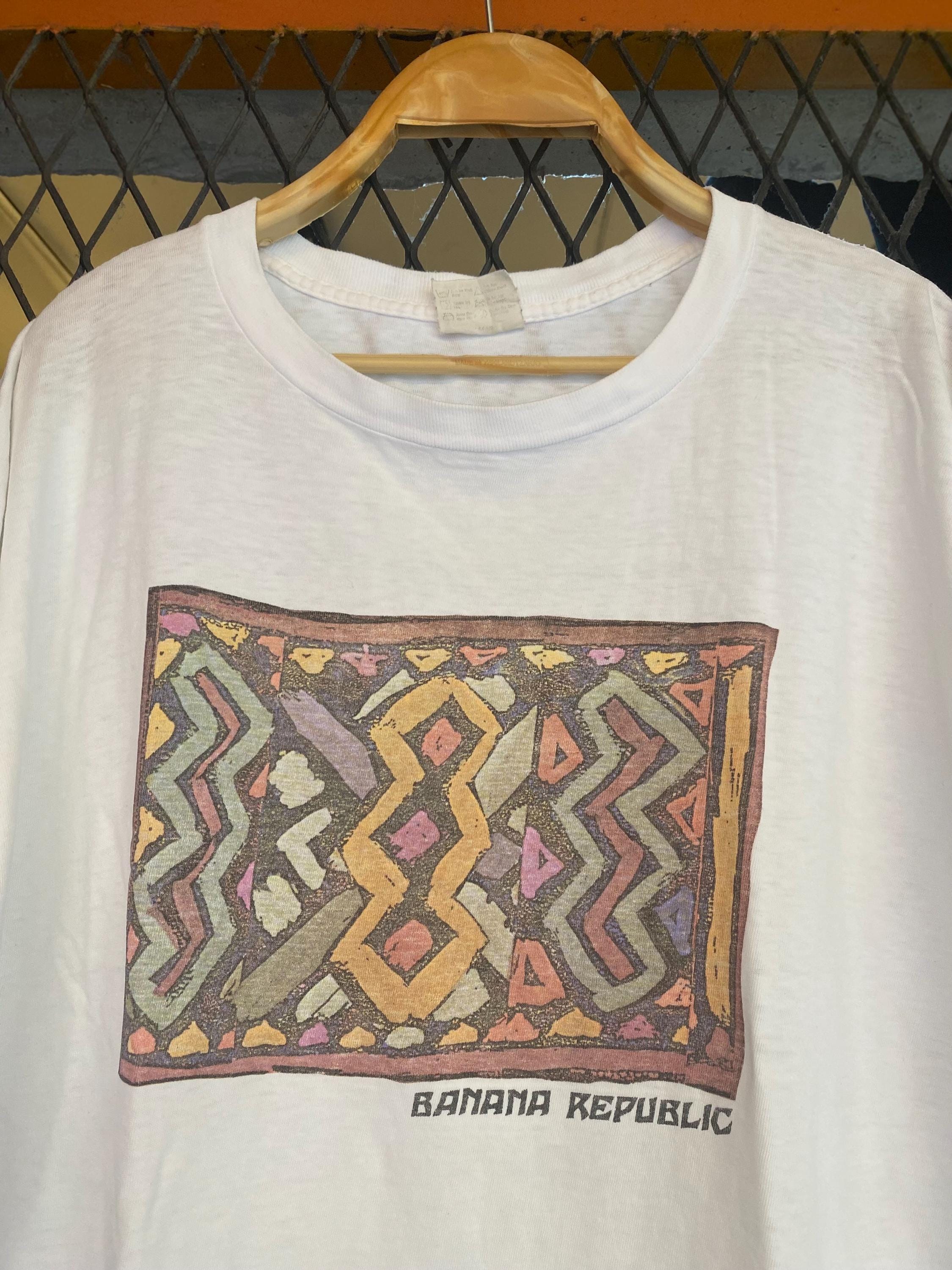 90s Banana Republic T Shirt - Etsy