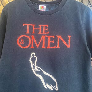 Vtg The Omen Movie Promo T shirt Cult Movie / Mystery Horror tee