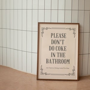 Por favor, no tome Coca-Cola en la impresión de la pared del baño, arte divertido de la pared del inodoro, decoración divertida del baño, póster rosa pastel femenino, decoración del dormitorio