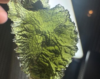 モルダバイト 8.27g ネスメンレス 破損なし