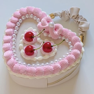 Heart Cake Bag - Etsy