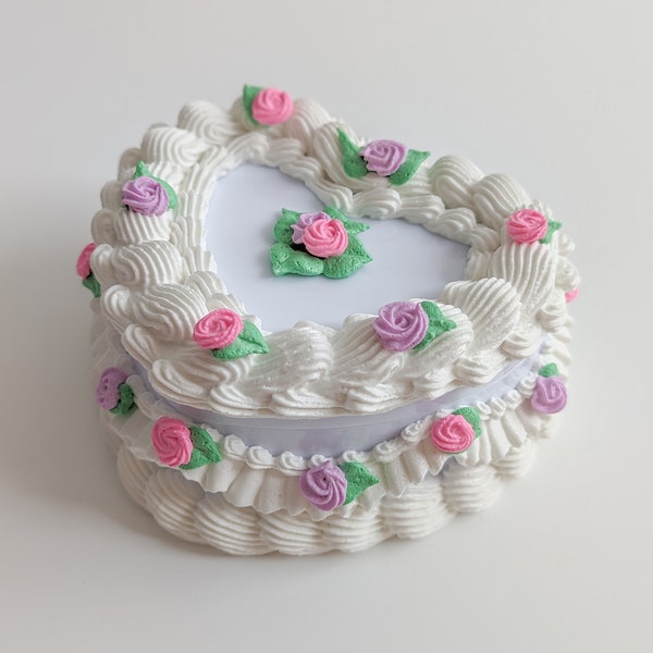Floral Cake Jewellery box