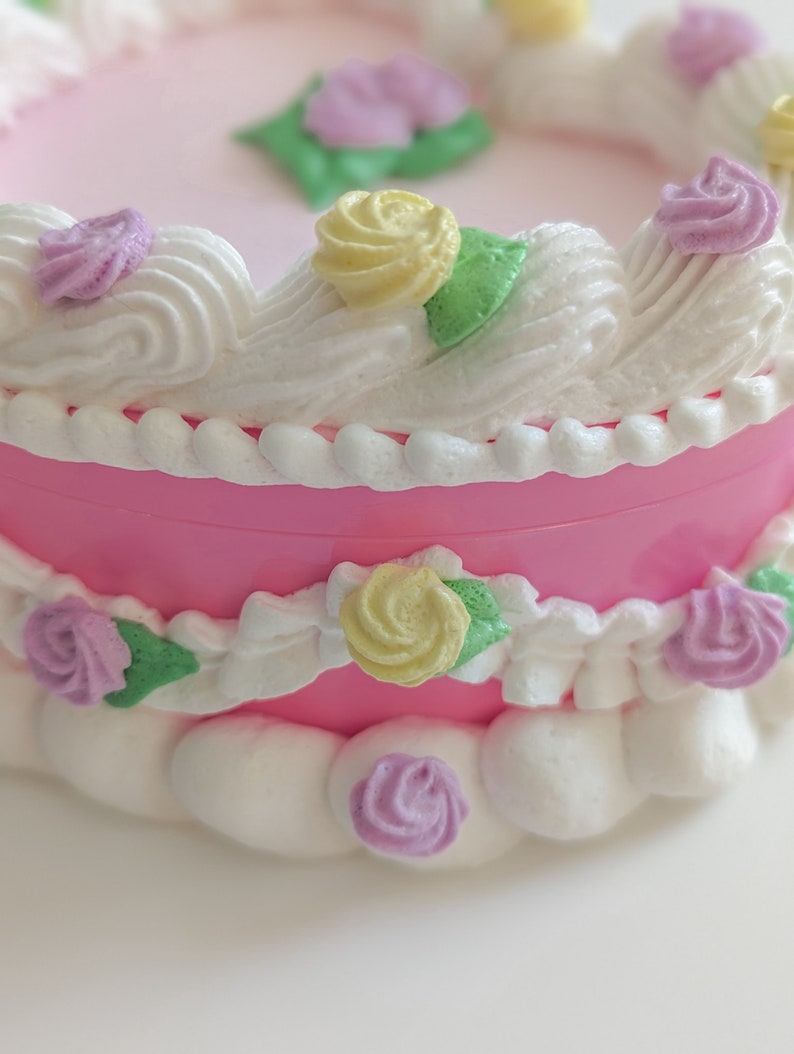 Buttercream Roses Cake Jewellery Box - Etsy
