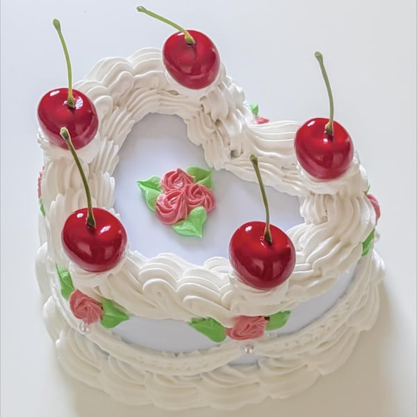 Roses and Cherries Jewellery box