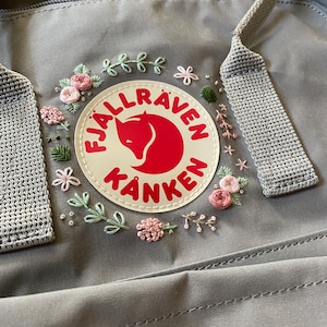 Fjällräven Kånken backpack embroidered | 16 liters | Unique | Fog | Rose tones