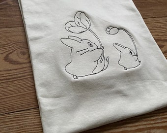 T-shirt embroidered | Totoro