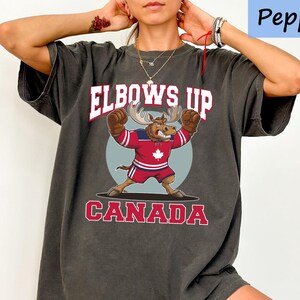 Elbows Up Canada T-Shirt, True North Strong and Free Tee, Proud Canadian Shirt, Funny Maple Leaf Graphic Tee, Great White North Hockey