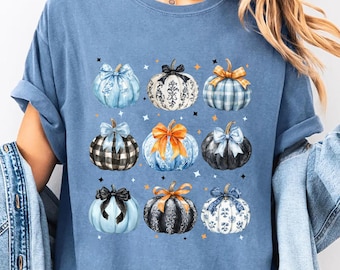 Camisa de calabaza con lazo azul auténtica, camisa preppy de otoño para mujeres y niñas, linda camiseta de otoño, atuendo de calabaza, camisa de Acción de Gracias