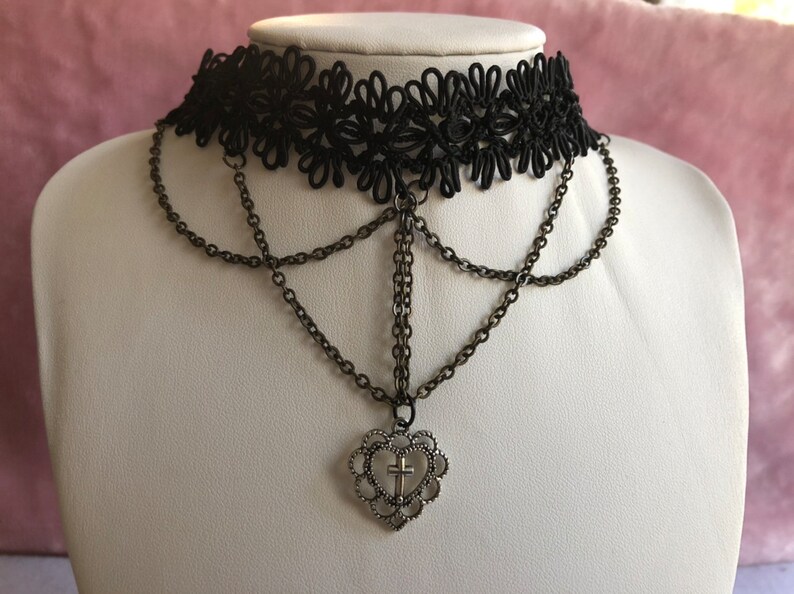 Elegant goth choker black chain