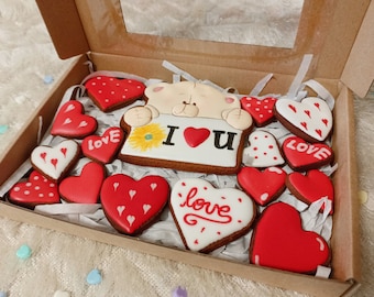 Love-themed Gingerbread Cookie Sets