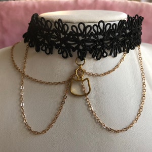 Elegant goth choker gold chain