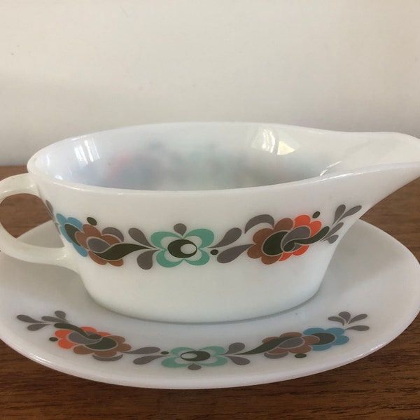 JAJ Pyrex Carnaby Tempo Gravy Boat with Saucer - Midcentury Modern decor - vintage tableware - gift